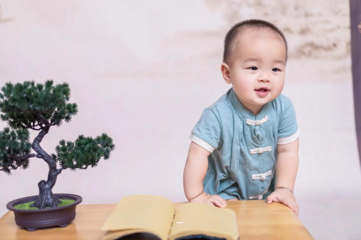 博尔塔拉蒙古怀孕肚子坠坠的感觉