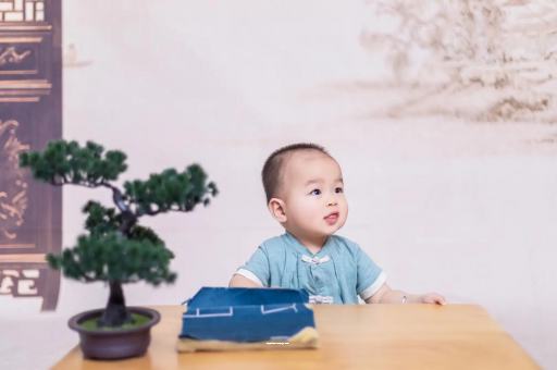 博尔塔拉蒙古孕妇见红是怎么样的